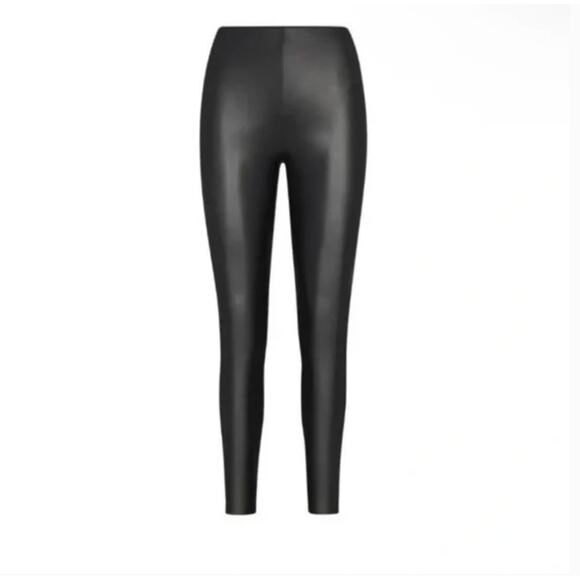 SKIMS Pants - SKIMS | Faux Leather Leggings in Onyx Black | Size Extra Small